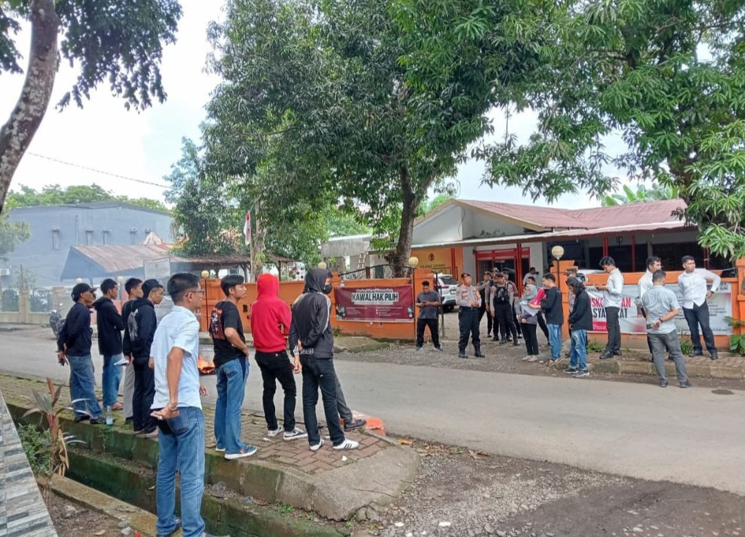 Screenshot_20241118_203102_Gallery